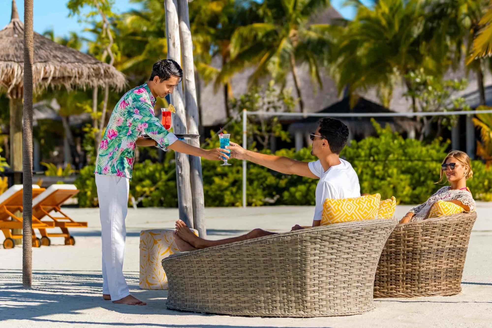 Ozen Life Maadhoo Hotel Maadhoo  Exterior photo